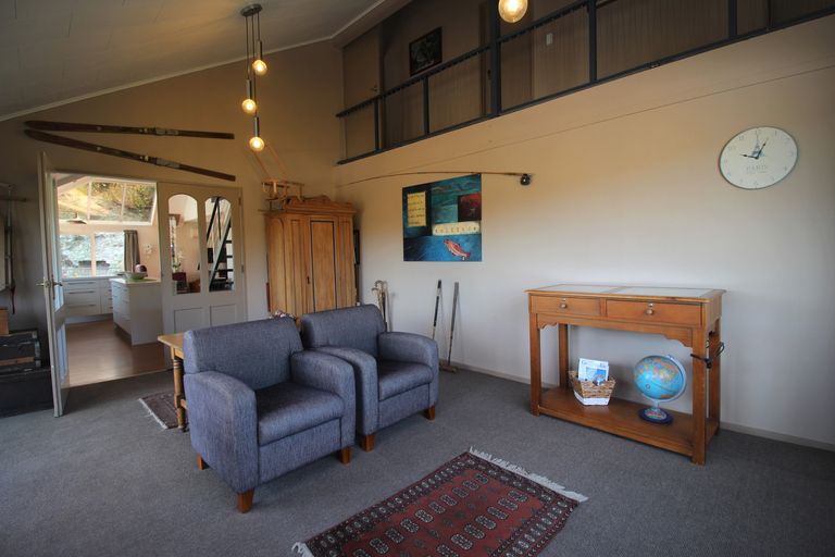 Photo of property in 12 Coulson Place, Alexandra, 9320