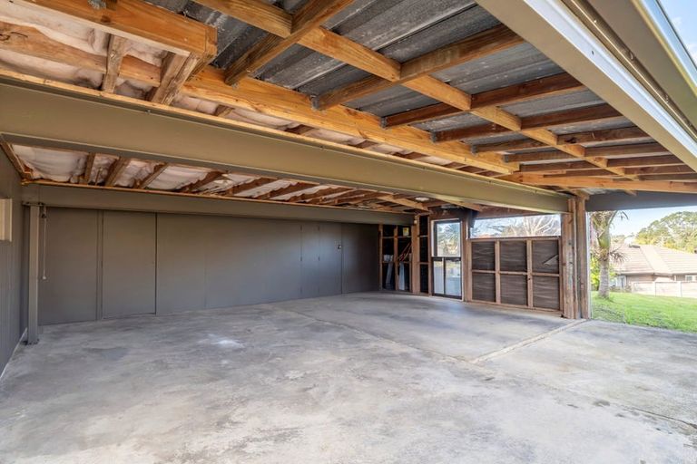 Photo of property in 99 Rosario Crescent, Red Beach, 0932