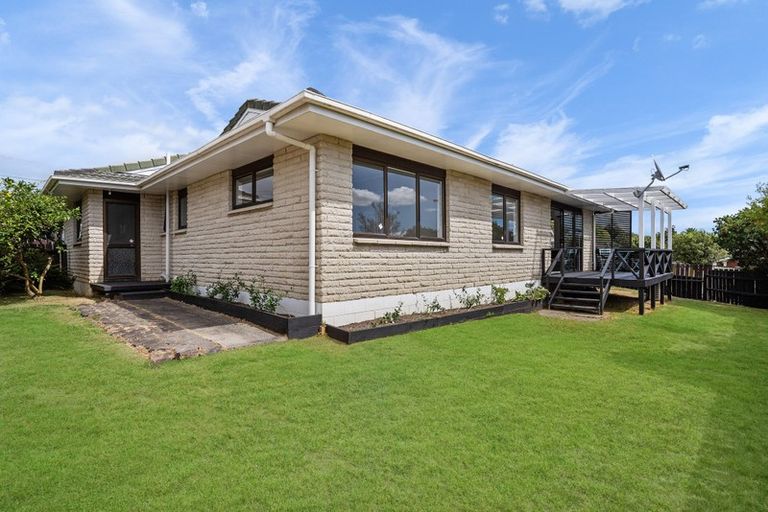 Photo of property in 2/49 Clark Road, Pahurehure, Papakura, 2113