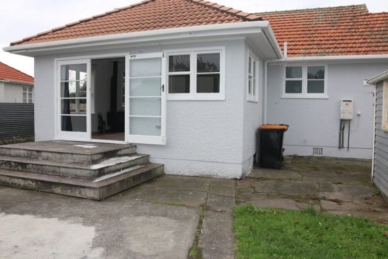 Photo of property in 32 Tweed Street, Roslyn, Palmerston North, 4414