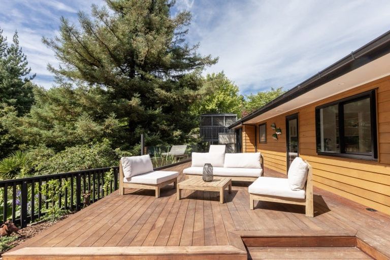 Photo of property in 15 Tokomaru Drive, Havelock North, 4130