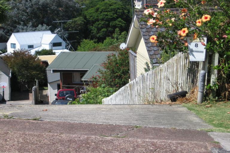 Photo of property in 8 Dunraven Place, Torbay, Auckland, 0630