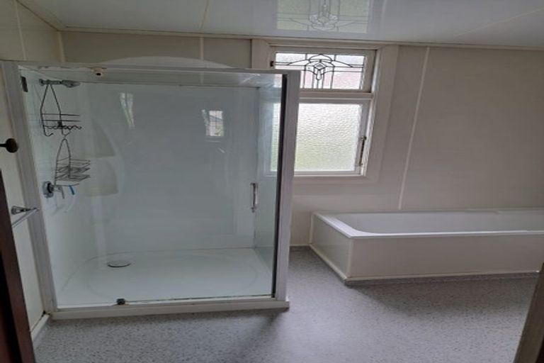 Photo of property in 5 Dundas Street, North Dunedin, Dunedin, 9016