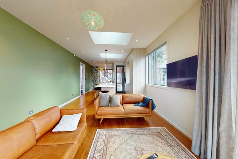 Photo of property in 460 Evans Bay Parade, Hataitai, Wellington, 6021