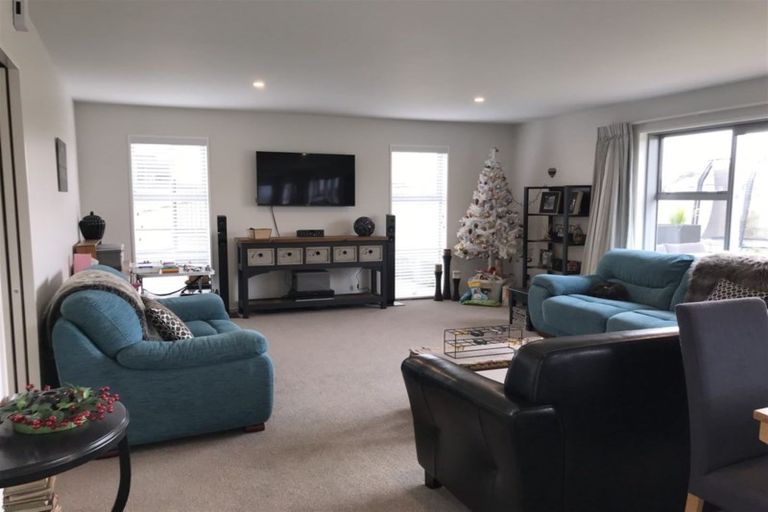 Photo of property in 30 Lazarette Loop, Gleniti, Timaru, 7910