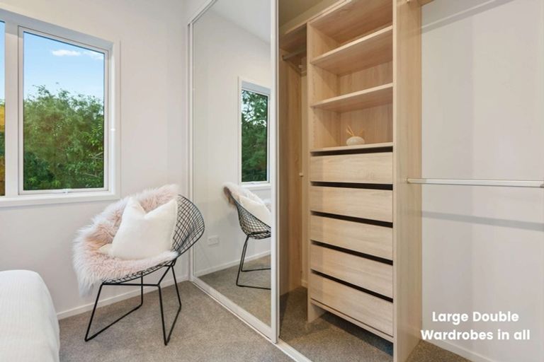 Photo of property in 299 Whangaparaoa Road, Red Beach, 0932