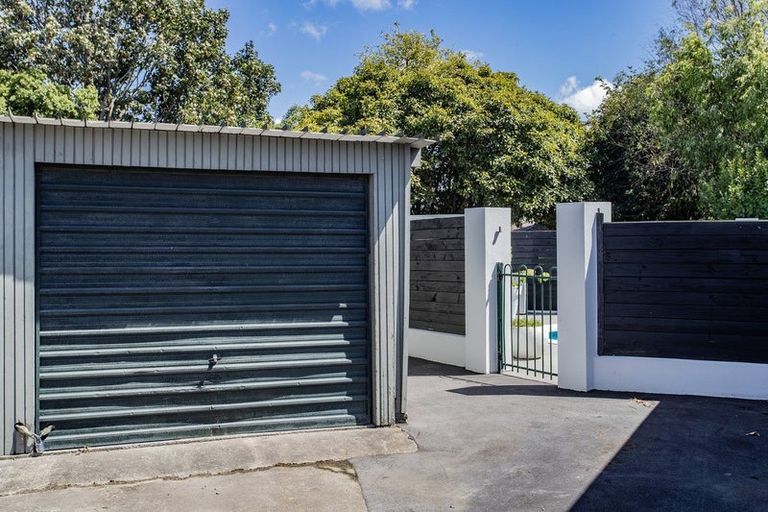 Photo of property in 59b Maidstone Road, Ilam, Christchurch, 8041