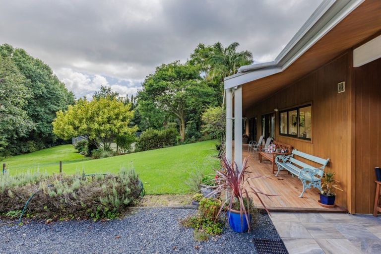 Photo of property in 49 Riddell Road, Kerikeri, 0230