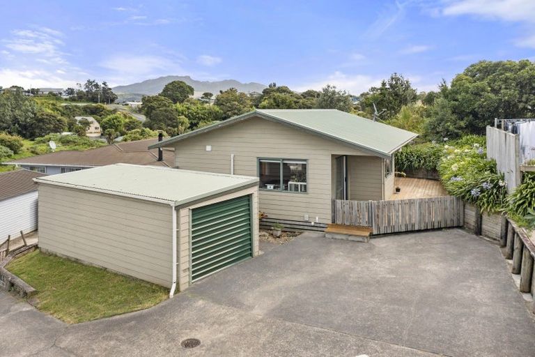 Photo of property in 6b Primrose Street, Raglan, 3225