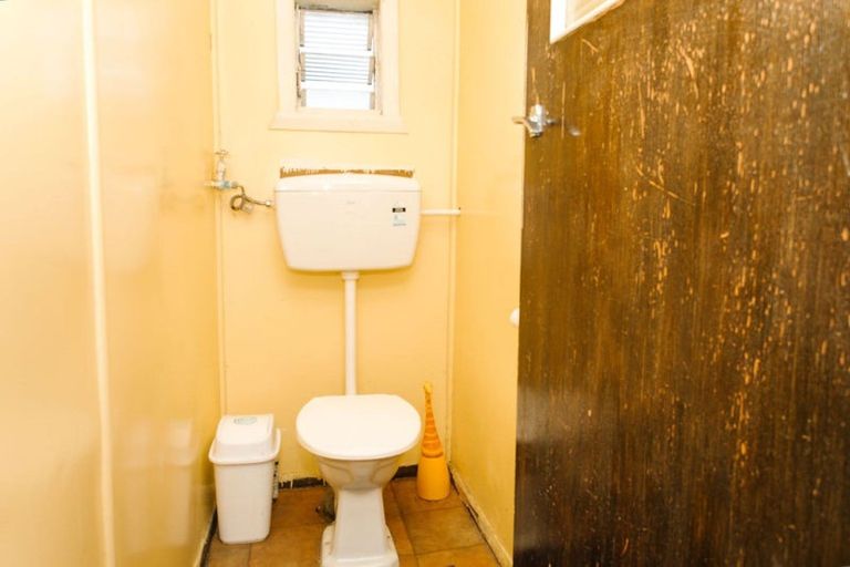 Photo of property in 49 Swinburn Street, Dannevirke, 4930