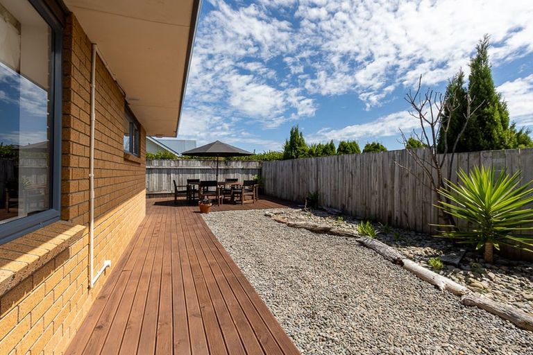 Photo of property in 14 Barrett Drive, Waikanae Beach, Waikanae, 5036