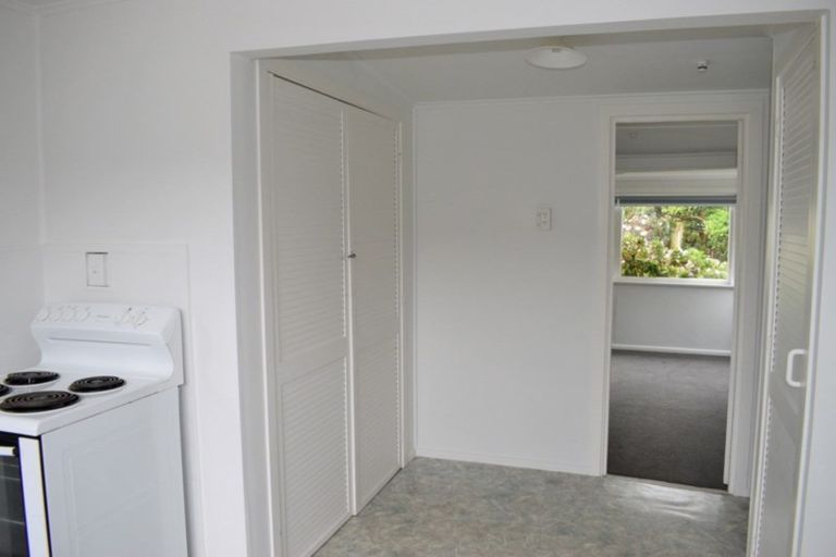 Photo of property in 77 Kirk Street, Otaki, 5512