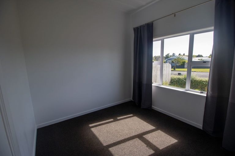 Photo of property in 3 Orlando Street, Stratford, 4332