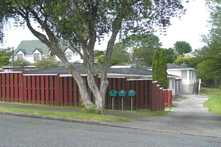 Photo of property in 3/14 Harley Road, Hauraki, Auckland, 0622