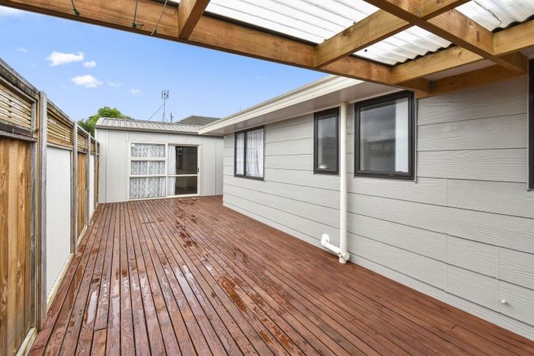 Photo of property in 2/32 Christmas Road, Manurewa, Auckland, 2102