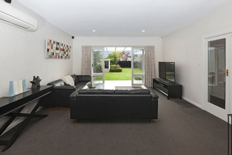 Photo of property in 73 Saint Albans Street, St Albans, Christchurch, 8014