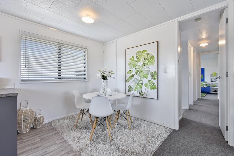 Photo of property in 2/59 Fernaig Street, Papakura, 2110