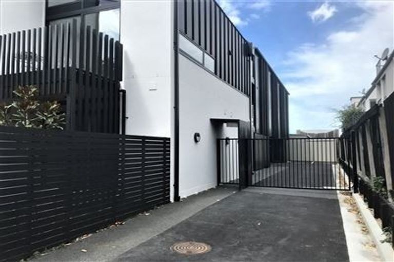 Photo of property in 102/34 Cranmer Square, Christchurch Central, Christchurch, 8013