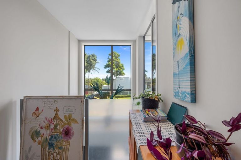 Photo of property in 40 Regent Street, Devonport, Auckland, 0624