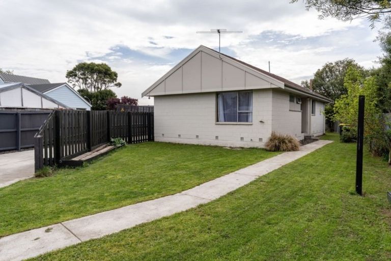 Photo of property in 105 Rowley Avenue, Hoon Hay, Christchurch, 8025