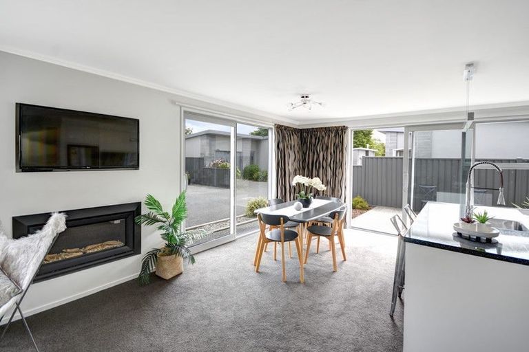 Photo of property in 16c Hartstonge Avenue, Mosgiel, 9024