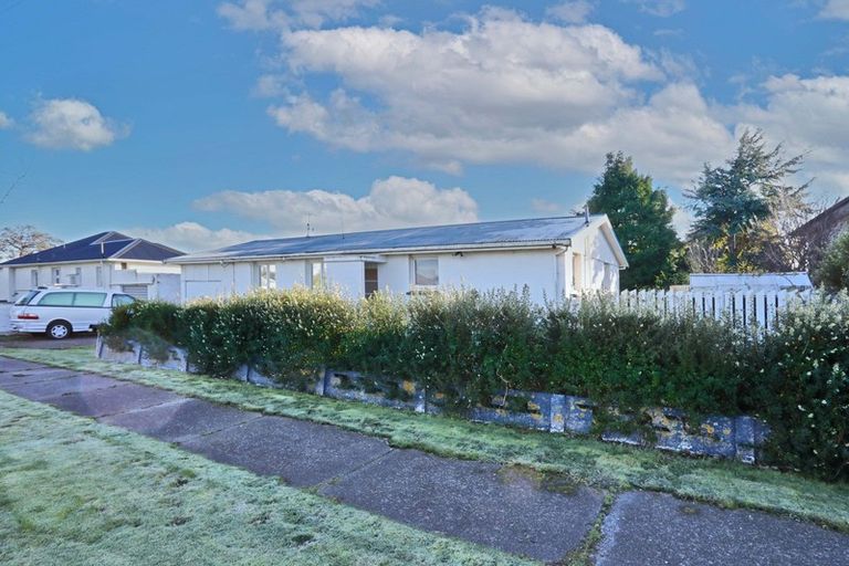 Photo of property in 8 Totara Street, Georgetown, Invercargill, 9812