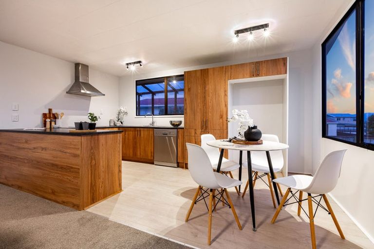 Photo of property in 7 Humphreys Grove, Titahi Bay, Porirua, 5022