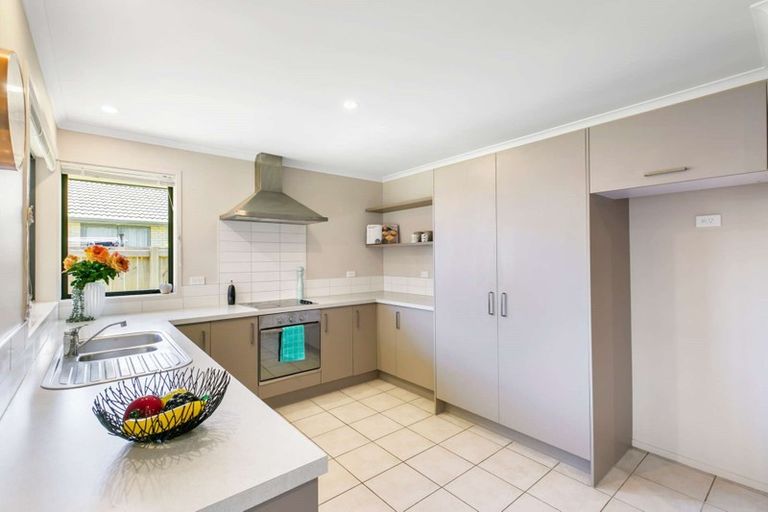 Photo of property in 13 Malta Crescent, Katikati, 3129