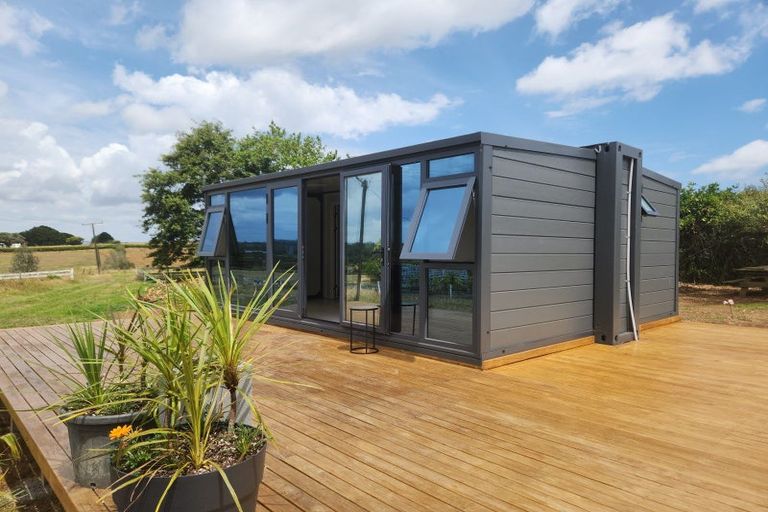 Photo of property in 323 Buckland Road, Buckland, Pukekohe, 2677