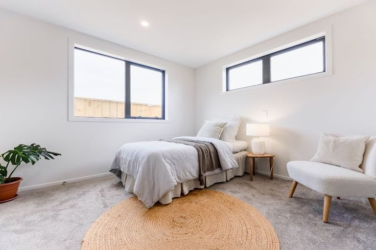 Photo of property in 26-28 Ruahine Street, Paraparaumu, 5032