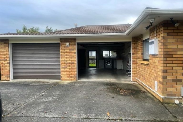 Photo of property in 2/35 Collingwood Street, Waterloo, Lower Hutt, 5011