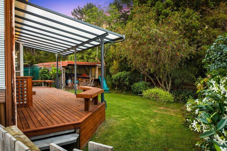 Photo of property in 27 Allington Road, Massey, Auckland, 0614