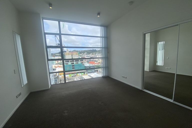 Photo of property in Sol Apartments, 35 Jessie Street, Te Aro, Wellington, 6011