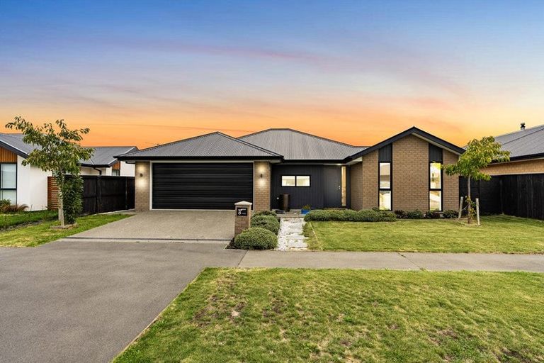 Photo of property in 8 Flock Street, Rolleston, 7615