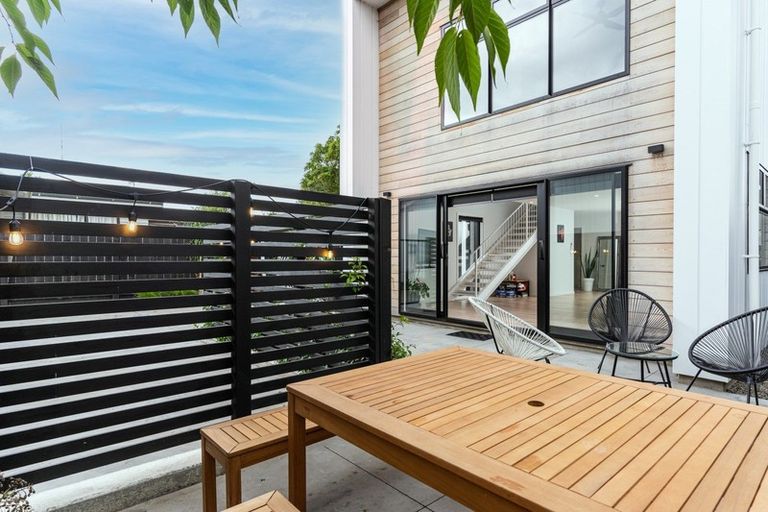 Photo of property in 164b Park Road, West End, Palmerston North, 4410