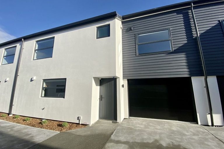 Photo of property in 4/434 Armagh Street, Linwood, Christchurch, 8011