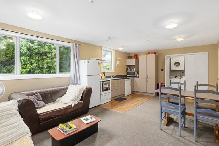 Photo of property in 142 Saint David Street, North Dunedin, Dunedin, 9016