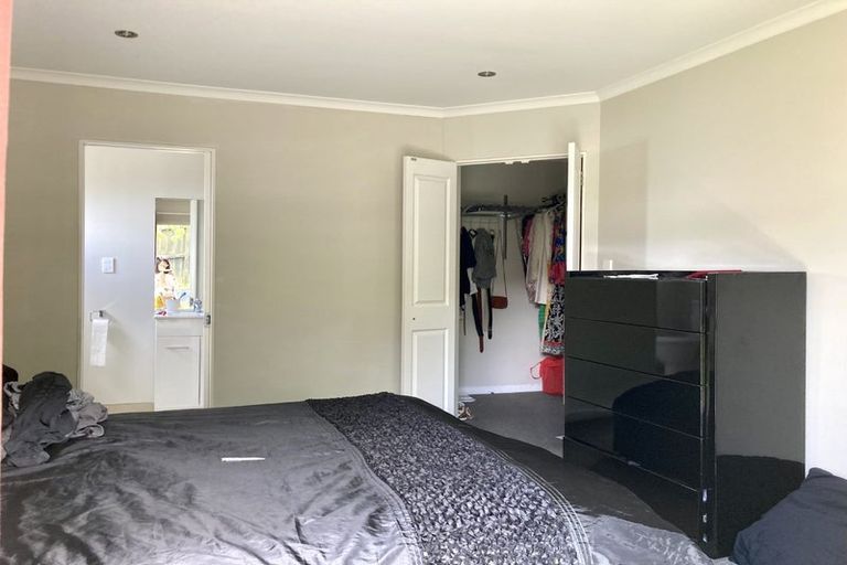 Photo of property in 4b Virginia Street, Henderson, Auckland, 0612