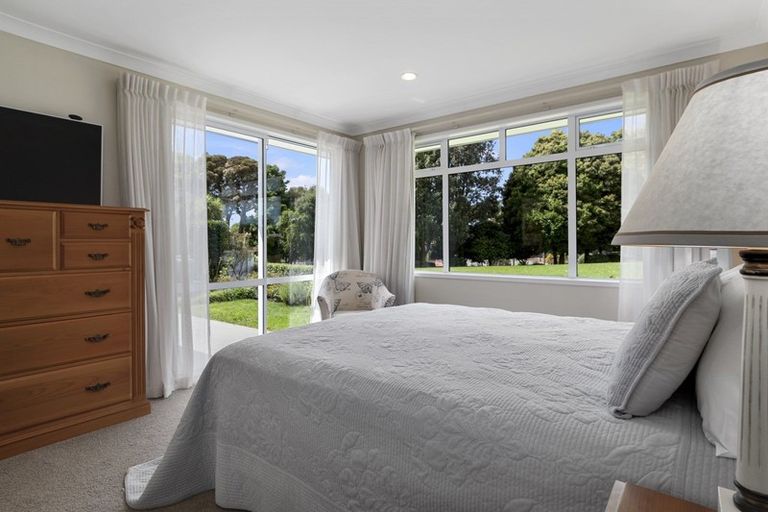 Photo of property in 11 Contour Avenue, Pyes Pa, Tauranga, 3112