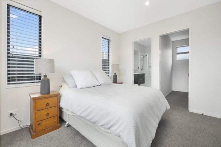 Photo of property in 11 Pajet Street, Marshland, Christchurch, 8083