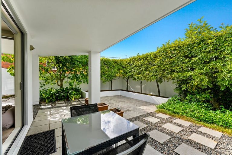 Photo of property in 41 Prospect Terrace, Milford, Auckland, 0620