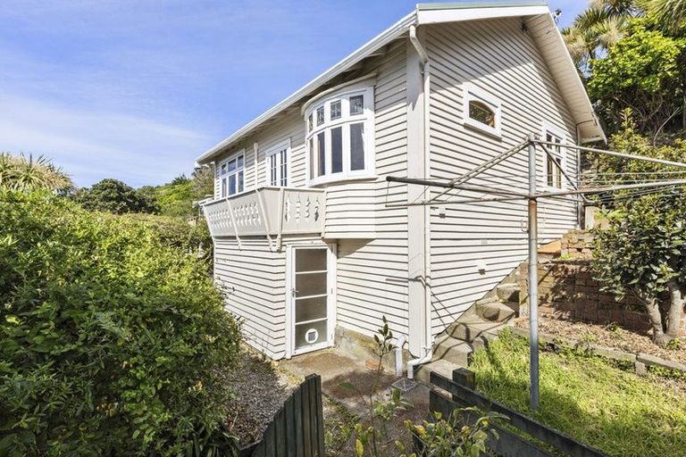 Photo of property in 63 Rhine Street, Island Bay, Wellington, 6023