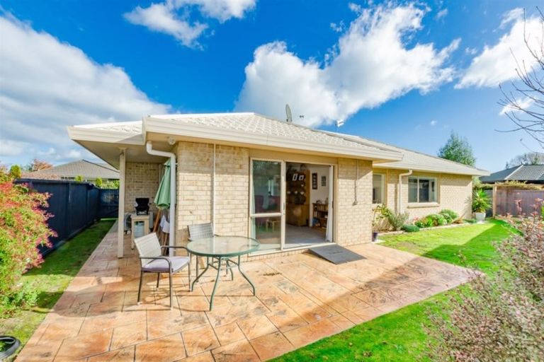 Photo of property in 7a Leigh Place, Paraparaumu Beach, Paraparaumu, 5032