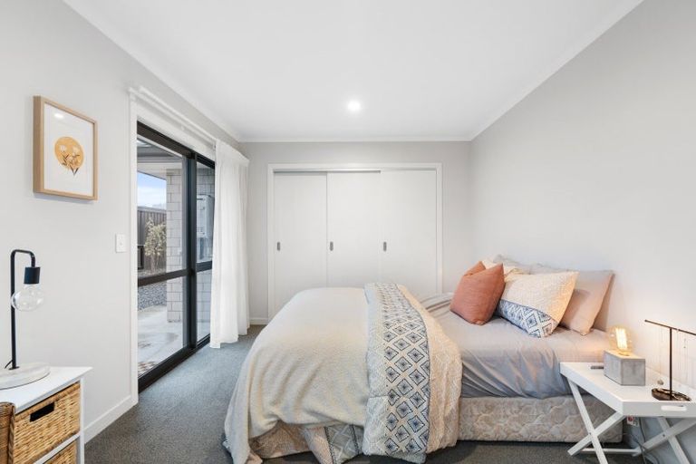 Photo of property in 16 Mccarthy Court, East Taieri, Mosgiel, 9024