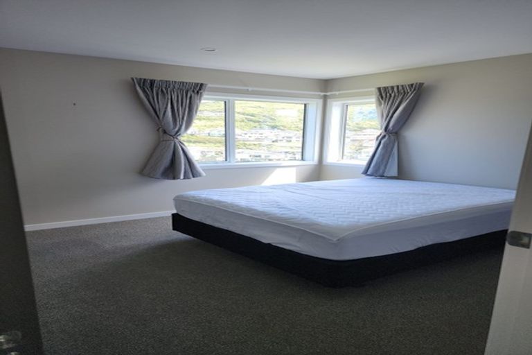 Photo of property in 14 Crompton Avenue, Churton Park, Wellington, 6037