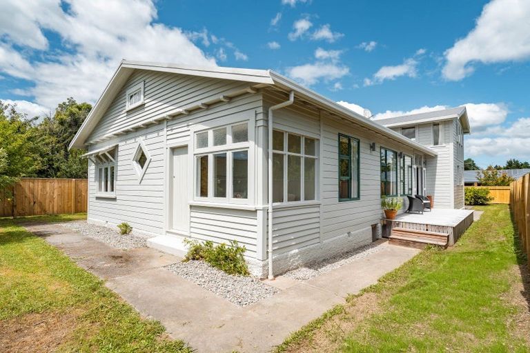 Photo of property in 2 Farley Avenue, Greytown, 5712