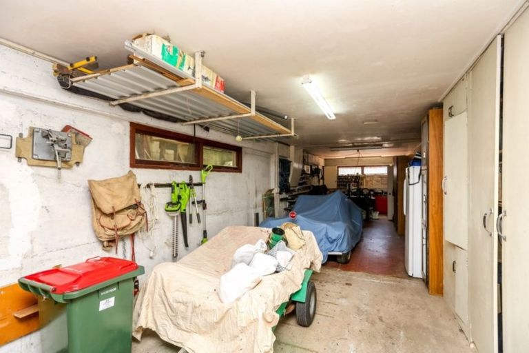 Photo of property in 37 Northgate, Strandon, New Plymouth, 4312