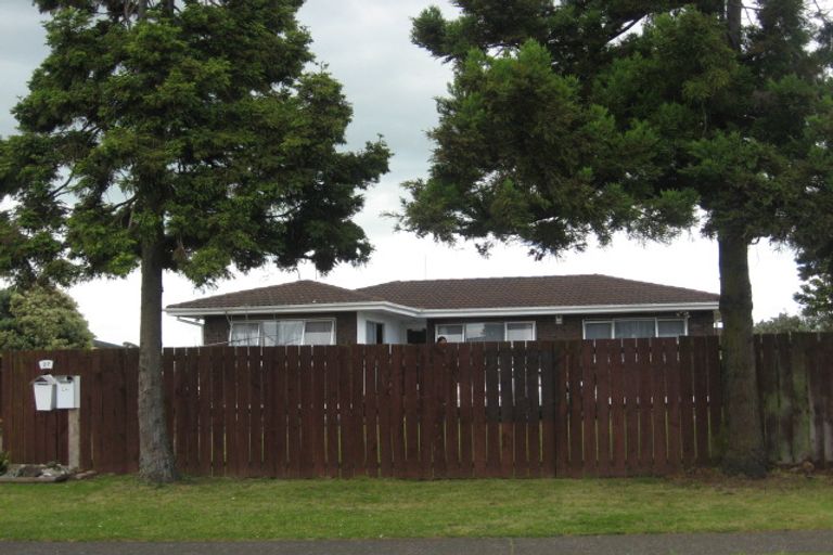 Photo of property in 27 John Walker Drive, Manurewa, Auckland, 2102