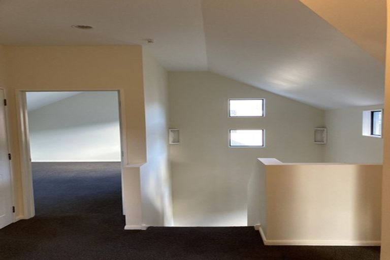 Photo of property in 227 The Parade, Island Bay, Wellington, 6023