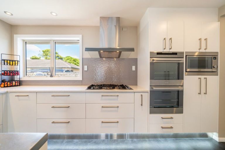 Photo of property in 11 Thackeray Street, Trentham, Upper Hutt, 5018